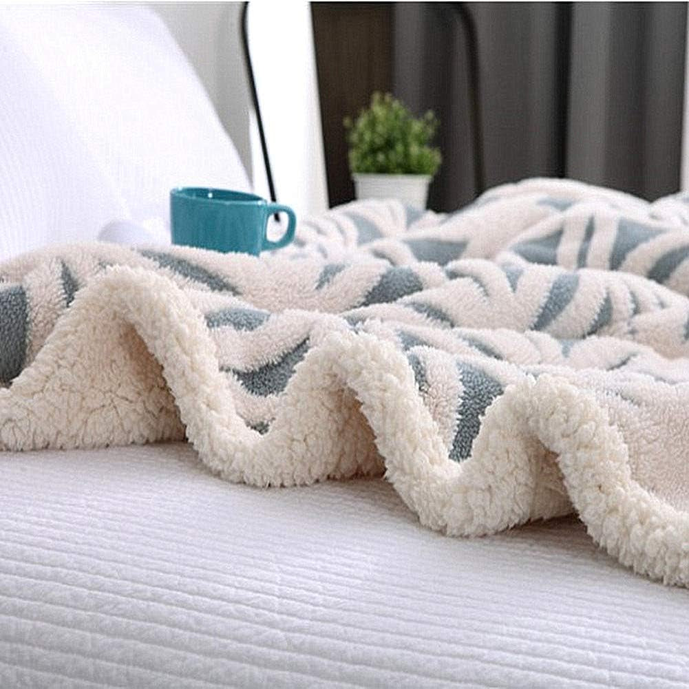 Green Flannel Sherpa Throws 60'' X 50'' New Blanket Ultra Plush Lightweight Throw Blanket Luxury Soft Warm Fuzzy Blanket Throws for Bed/Couch/Sofa/Office/Camping